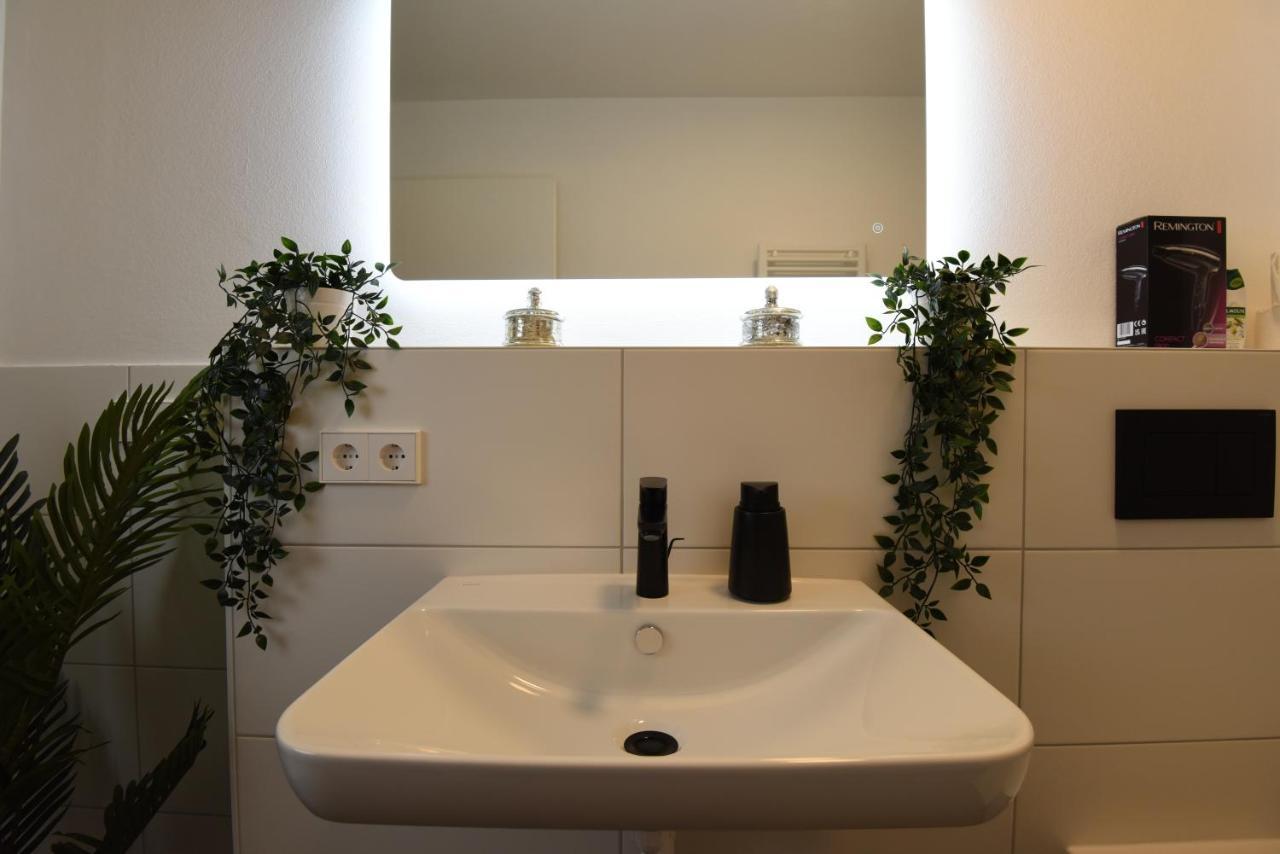 Inhomevision Neubau, Design, Balkon, Barrierefrei, Wlan Markgroningen Ngoại thất bức ảnh
